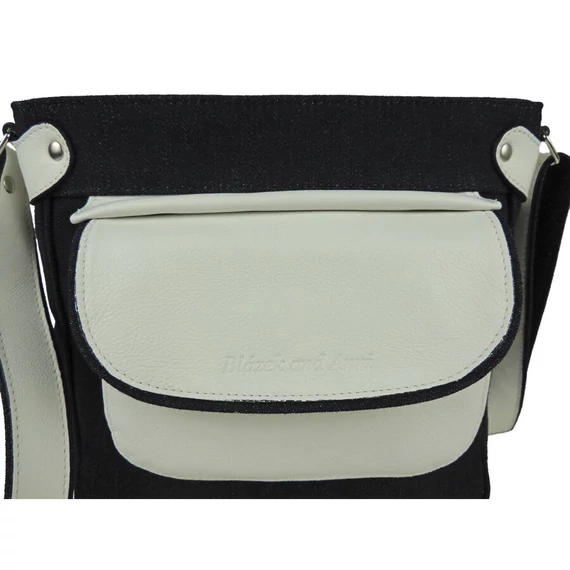 elejére patenttal csatolható mini táska 27*26 cm - Fehér
